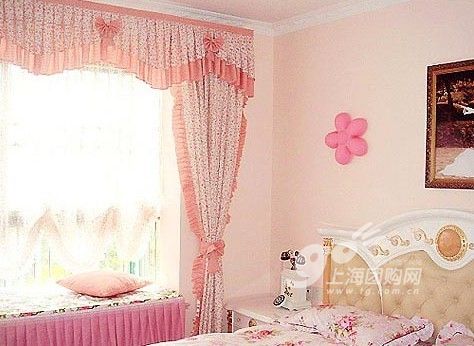 温暖入冬 推荐3款女生最爱的卧室墙纸搭配方案