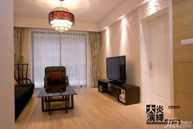 一丝不苟的简练 日式中国风混搭两居2/14
