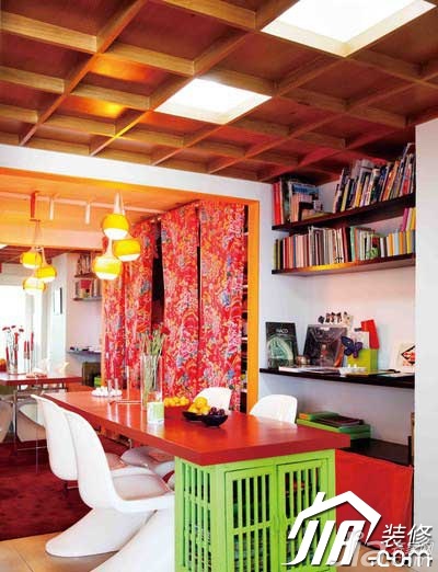 40平米装修,混搭风格,一居室装修,餐厅,红色,餐桌,灯具,吊顶,书架
