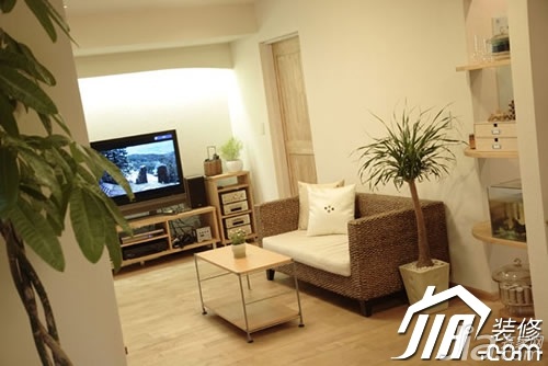 80平米装修,二居室装修,日式风格,客厅,沙发,茶几,电视柜