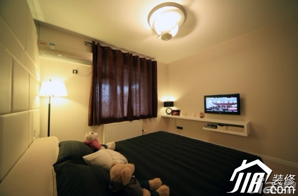 混搭风格,豪华型装修,100平米装修,公寓装修,卧室,舒适,床,窗帘,灯具,电视背景墙