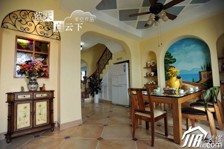非空,别墅装修,田园风格,20万以上装修,餐厅,餐桌,灯具,艺术,餐边柜