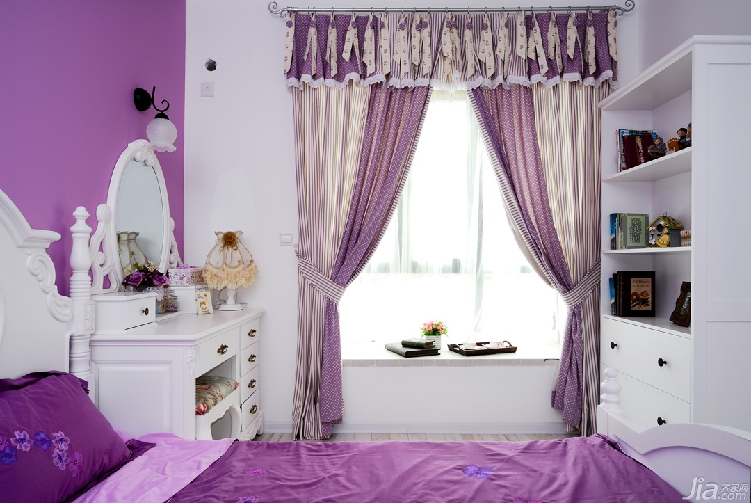 白色装修,小清新,简约风格,经济型装修,公寓装修,卧室,紫色,床,窗帘,梳妆台,衣柜,飘窗