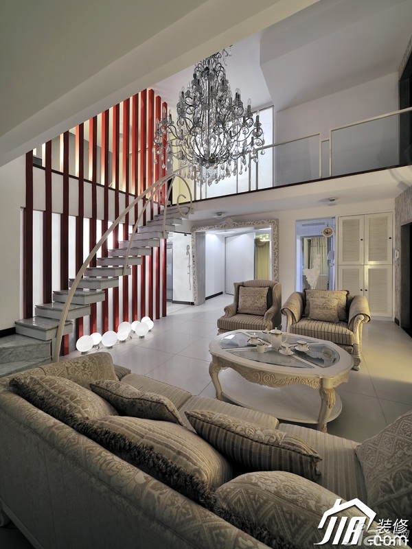 豪华型装修,140平米以上装修,唯美,米色装修,混搭风格,复式装修,客厅,楼梯,沙发,茶几,灯具