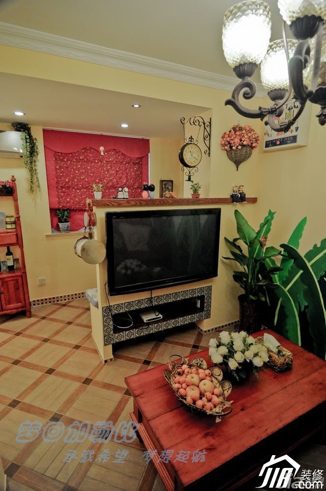 富裕型装修,地中海风格,80平米装修,小户型装修,电视柜,餐桌,灯具