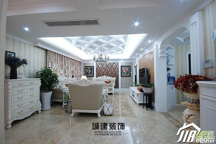15-20万装修,欧式风格,三居室装修,客厅,奢华,收纳柜,灯具,城建装饰