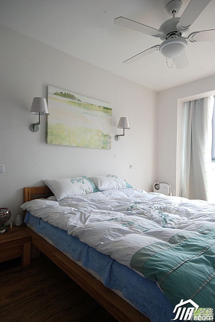 简约风格,富裕型装修,二居室装修,卧室,卧室背景墙,床,灯具,舒适