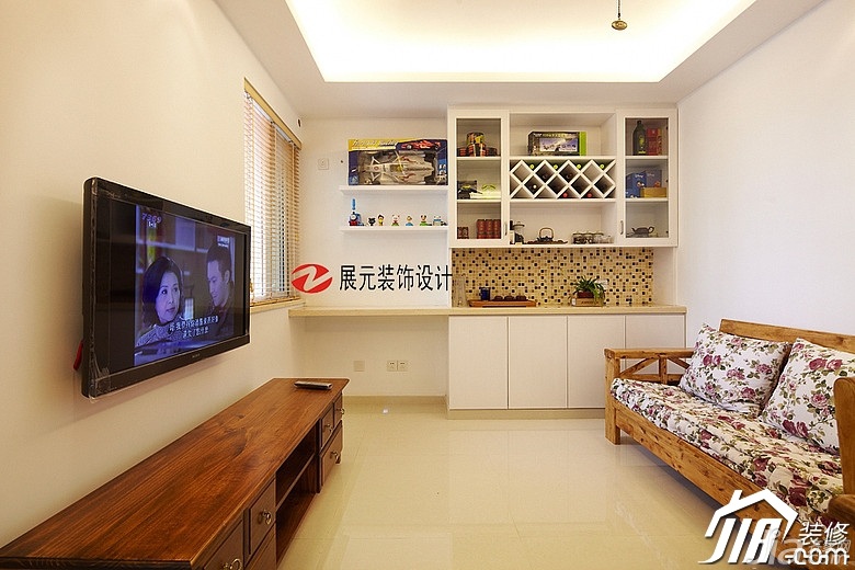 简约风格,温馨,原木色装修,富裕型装修,二居室装修,客厅,隔断,沙发