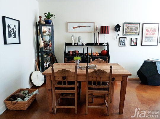 海外家居,公寓装修,富裕型装修,欧式风格,餐厅,餐桌,装饰画
