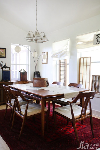 小户型装修,3万-5万装修,简约风格,海外家居,餐厅,简洁,灯具,餐桌,吊顶