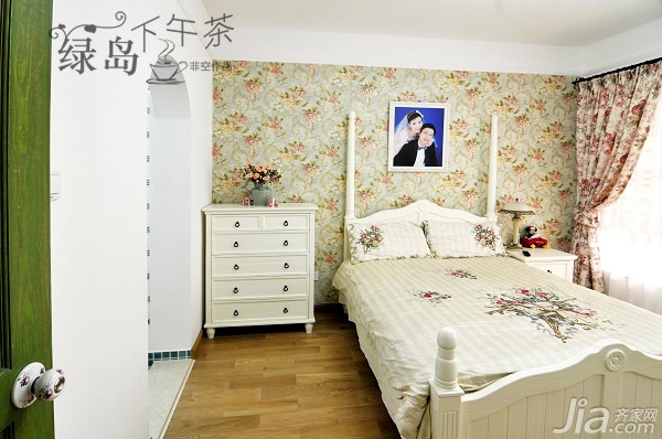 公寓装修,田园风格,80平米装修,经济型装修,非空,卧室,床,床头柜,壁纸
