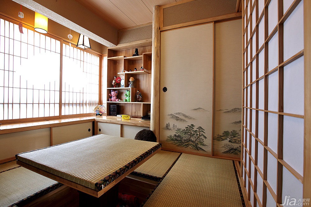 二居室装修,90平米装修,混搭风格,榻榻米,暖色调,黄色,灯具,温馨,舒适