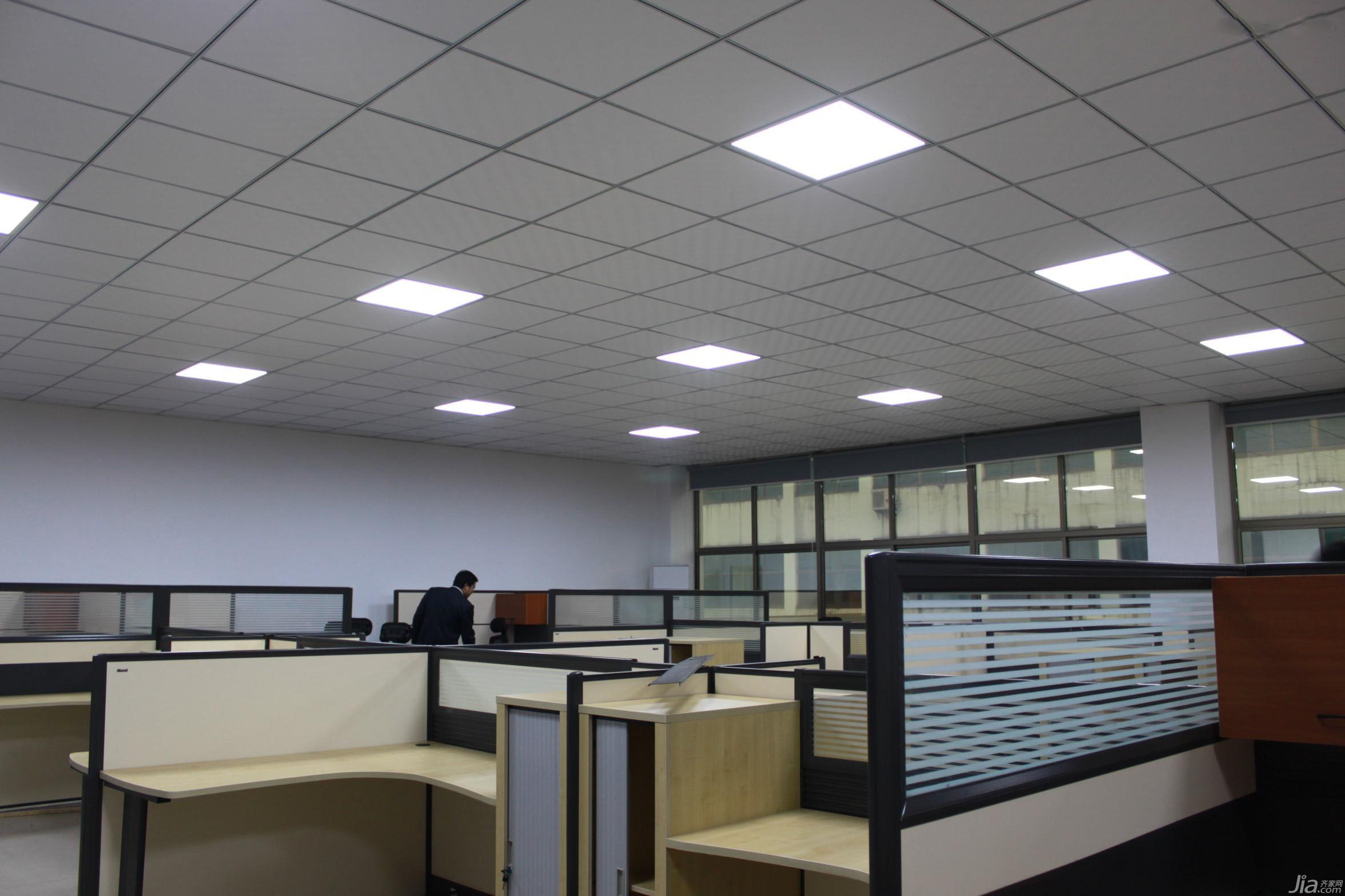 LED办公照明初试市场