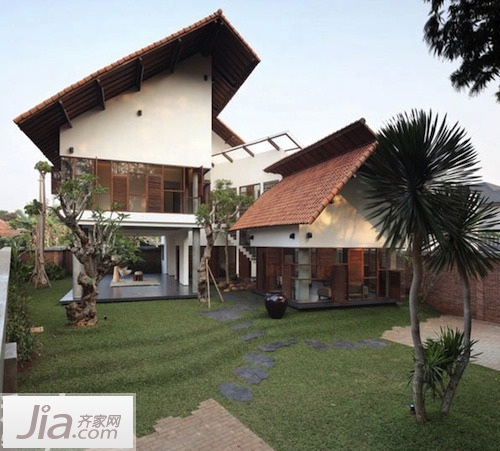 雅加达热带硬木别墅设计 营造生态新人居