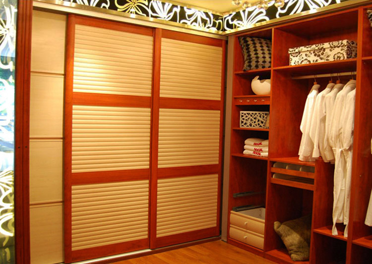 尼斯百叶热带风情中横框组合定制衣柜