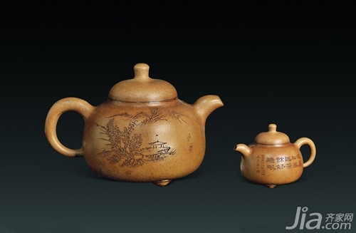 紫砂壶由紫砂泥制成,原产地在江苏宜兴,是极具收藏价值的"古董.