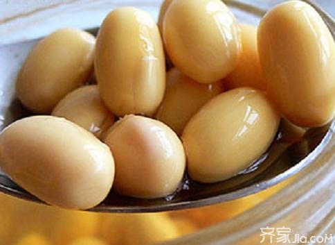 醋泡鸡蛋的功效有哪些?