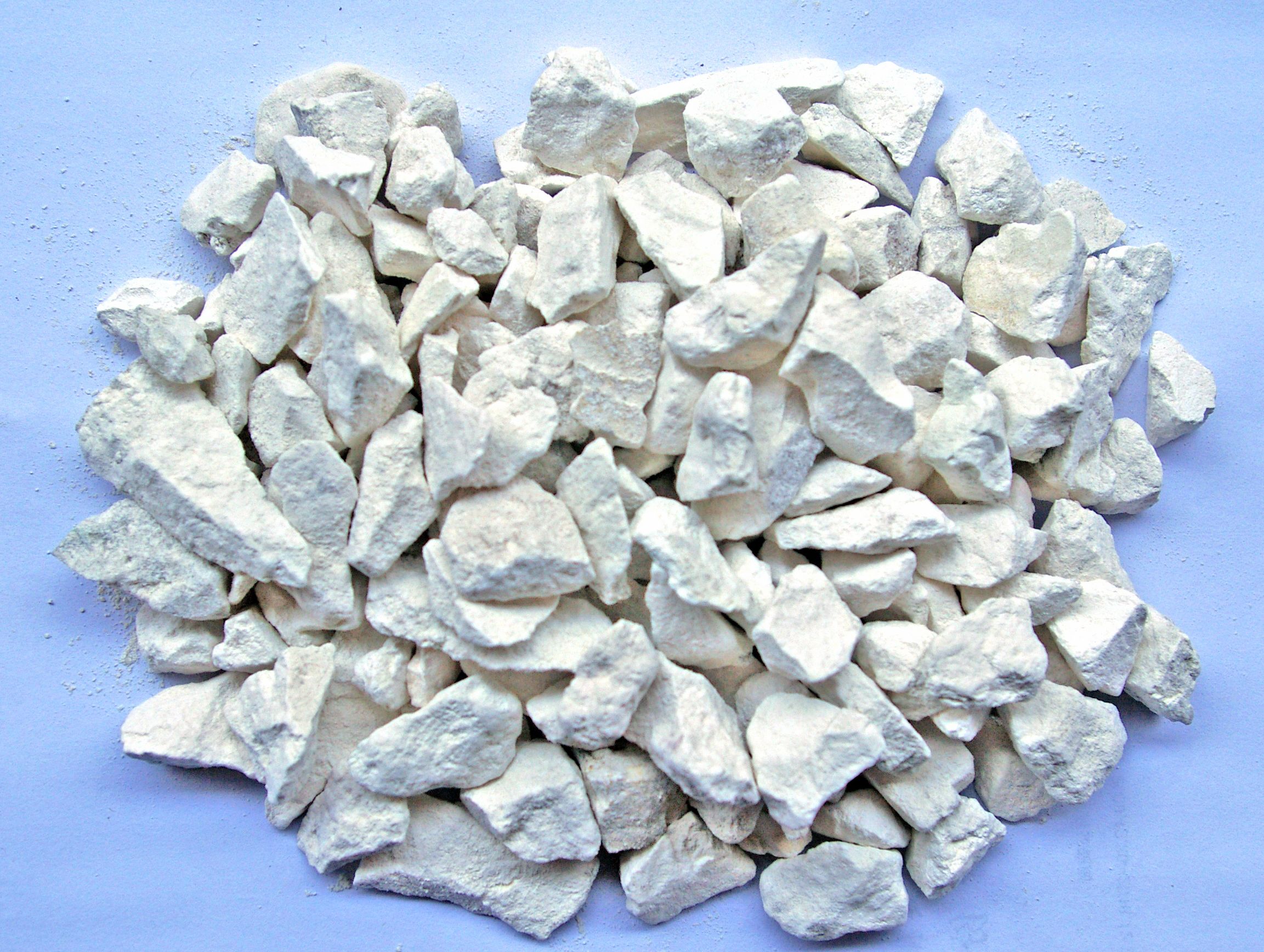 石灰石成分,石灰石的化学式,石灰水的作用,石灰