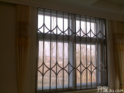居家保护膜，室内防盗窗的优缺点