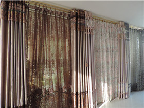 窗帘设计的基本原则  窗帘多少钱一米