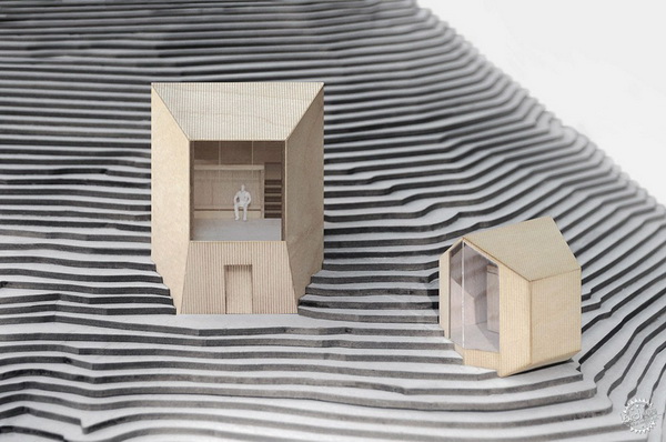 Reiulf Ramstad设计的有棱角的挪威谷小木屋 (4)_调整大小
