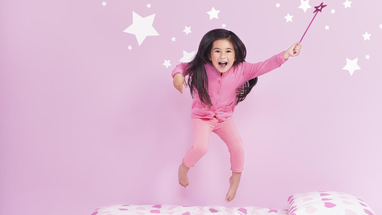 您为孩子挑选的卧室颜色可以让他们更好地适应新环境，让他们感到更开心、更有安全感。