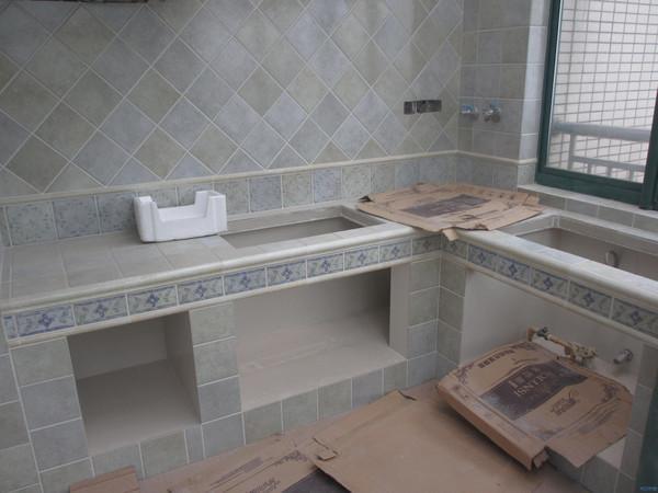 砖砌橱柜,淋浴房,洗衣台,这活真太考验师傅的手艺!