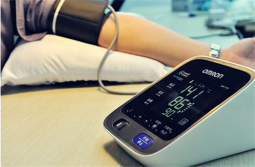测血压的相关注意事项 如何测血压更加准确_百
