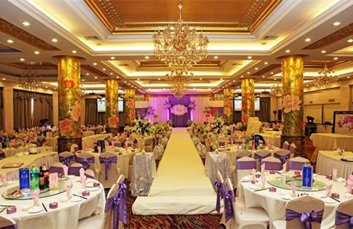 郑州婚宴酒店预订价格表怎么去预订合适的婚宴酒店
