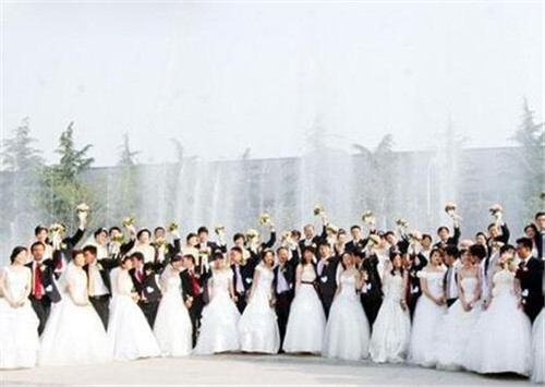 集体婚礼流程 举办集体婚礼一般多少钱_婚庆服