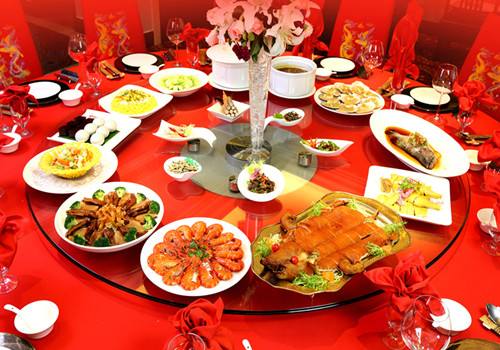 喜宴菜单名称大全 中式婚宴菜品有什么讲究_婚