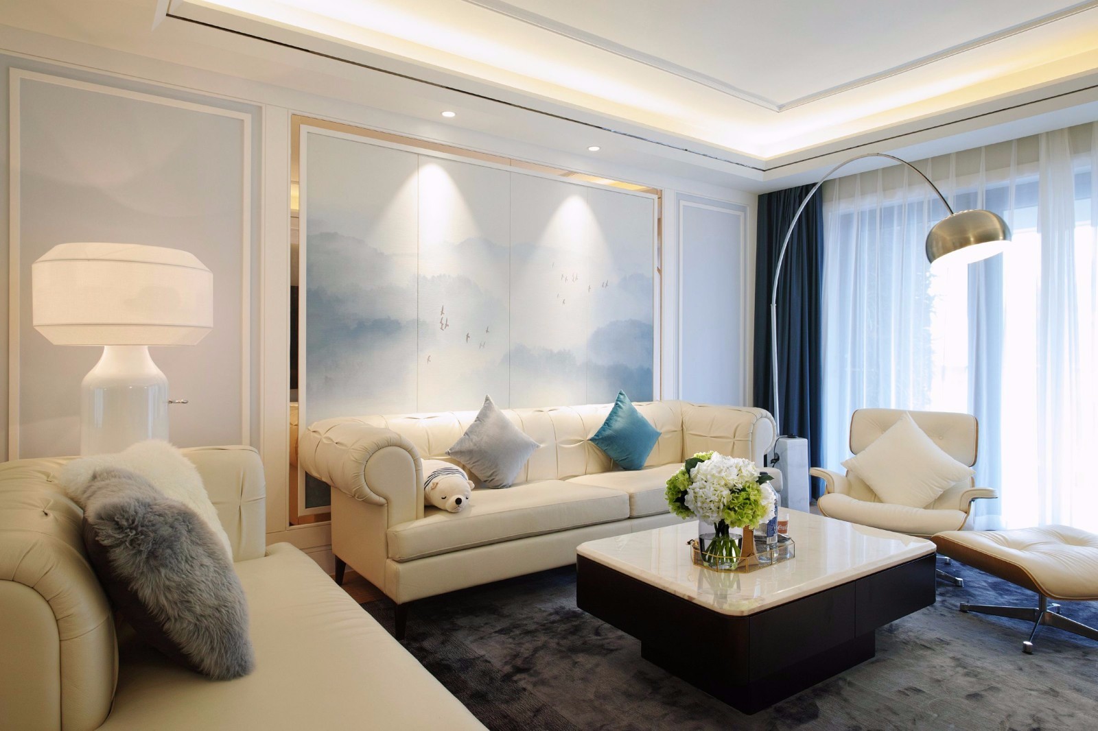 三居室装修,140平米以上装修,15-20万装修,客厅,现代简约风格,沙发,白色