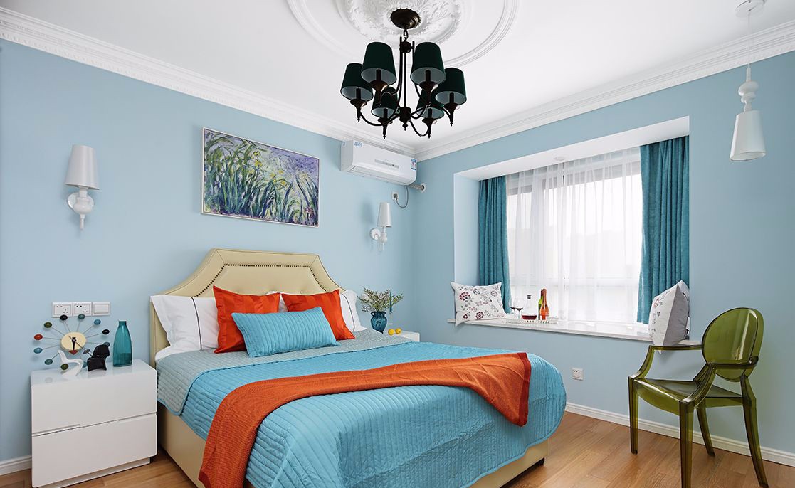 120平米装修,三居室装修,10-15万装修,卧室,美式风格,混搭风格,飘窗,卧室背景墙,蓝色