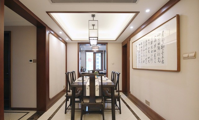 中式风格三居室餐厅装修效果图7/7