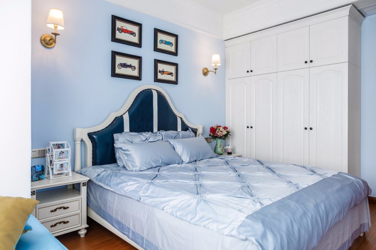 80平米装修,二居室装修,10-15万装修,卧室,美式风格,衣柜,卧室背景墙,床上用品,蓝色