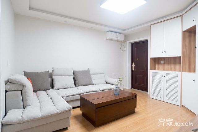 小户型简约一居室客厅装修效果图1/10