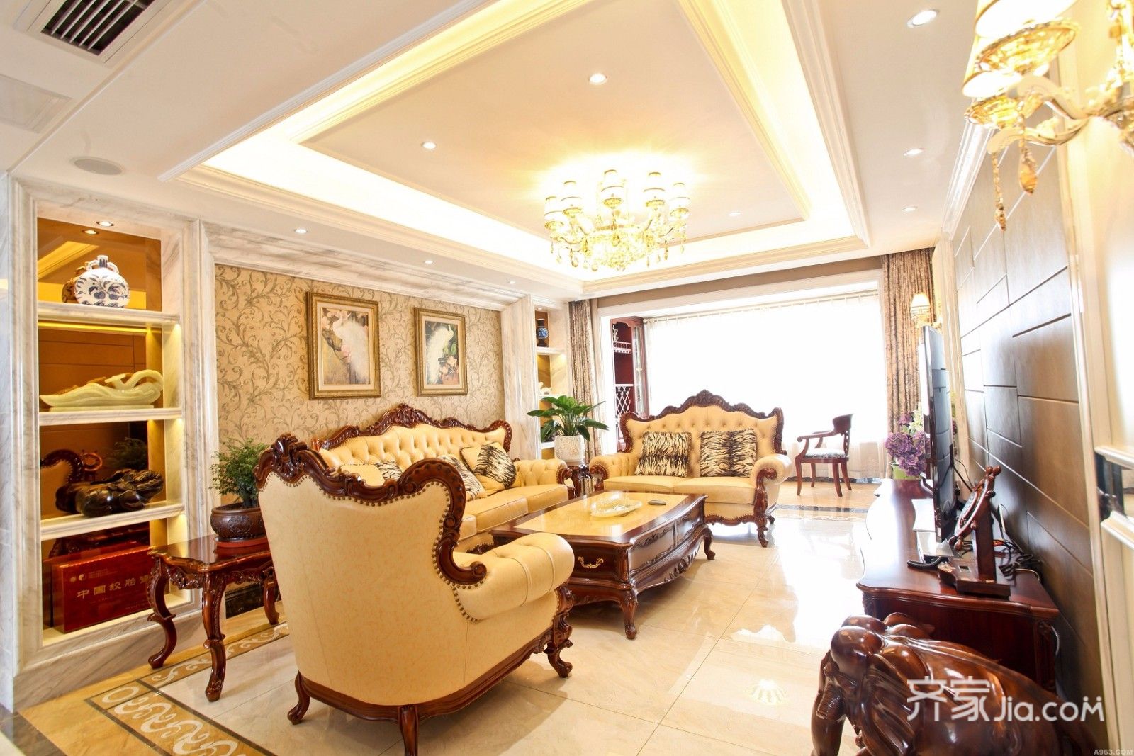 10-15万装修,三居室装修,120平米装修,欧式风格,客厅,沙发,沙发背景墙