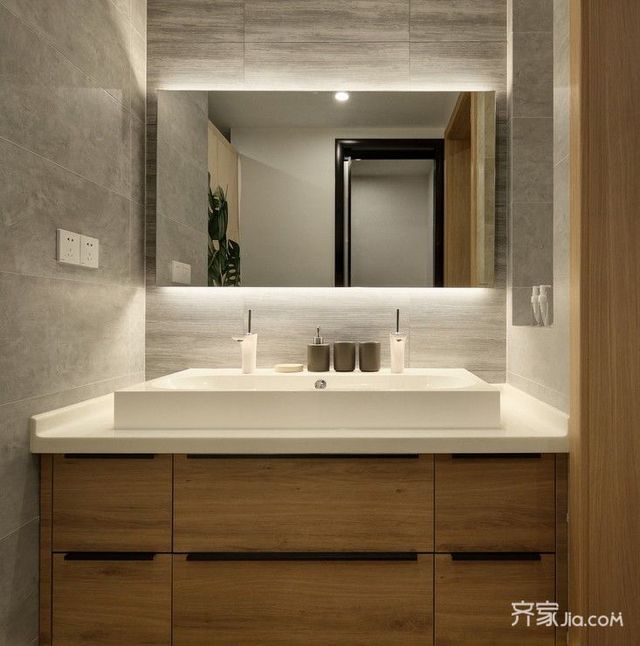 60平宜家风格装修卫生间装潢图3/4