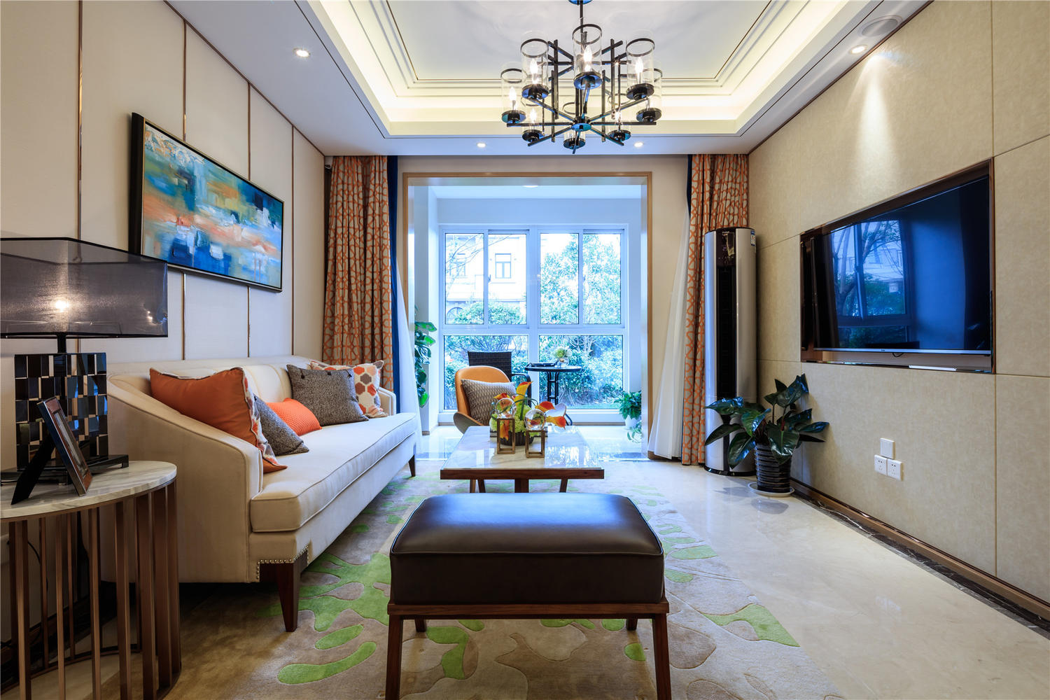 100平米装修,二居室装修,现代简约风格,10-15万装修,电视背景墙,沙发背景墙,暖色调