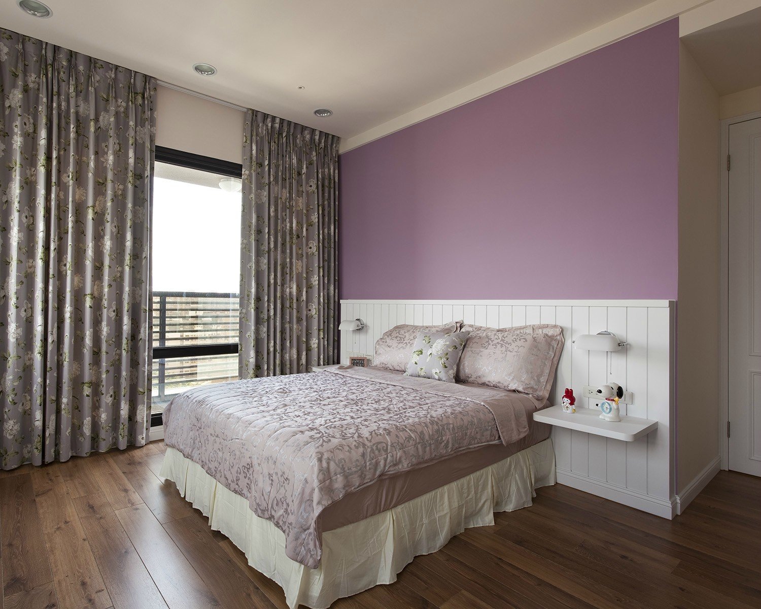 110平米装修,三居室装修,10-15万装修,美式风格,现代简约风格,卧室背景墙,紫色