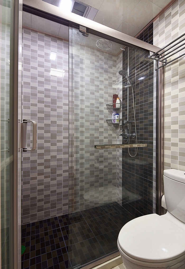 宜家卫生间浴室灰色瓷砖装饰