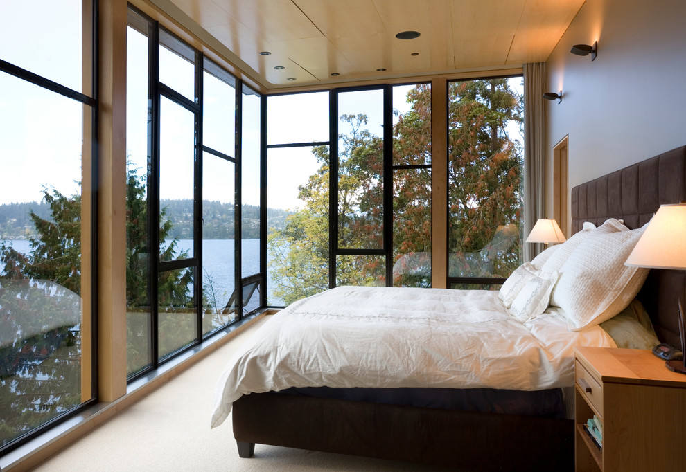 时尚现代卧室景观窗设计