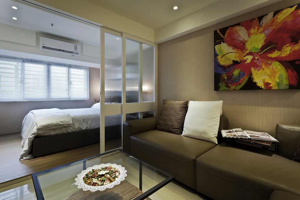 现代小户型客厅卧室隔断设计