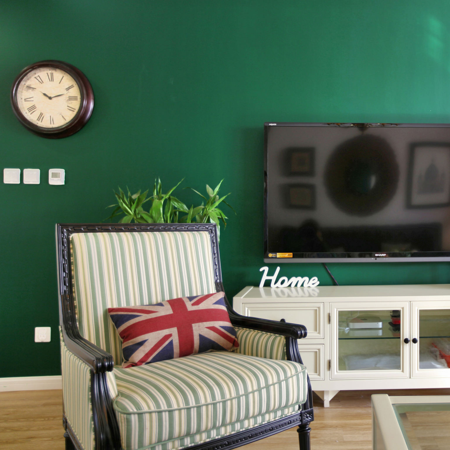 新古典风 绿色电视背景墙设计