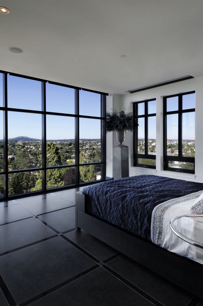 通透现代设计卧室多窗户效果图