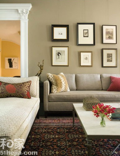 26款照片墙惊艳客厅 打造温馨高雅沙发区（图）