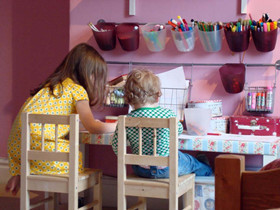 粉色儿童房 温暖色彩让孩子更活泼
