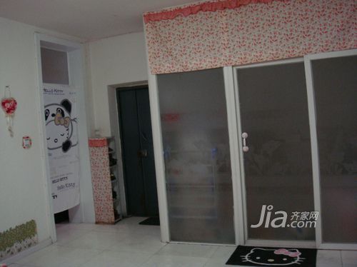二手房惊变甜蜜小屋 满屋秀Hello kitty0