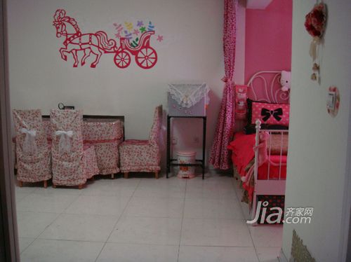 二手房惊变甜蜜小屋 满屋秀Hello kitty0