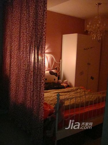 二手房惊变甜蜜小屋 满屋秀Hello kitty0